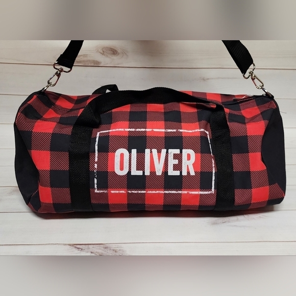 NWOT Adventure Buffalo Plaid Kids Overnight Bag - Personalized with Oliver - Picture 1 of 10